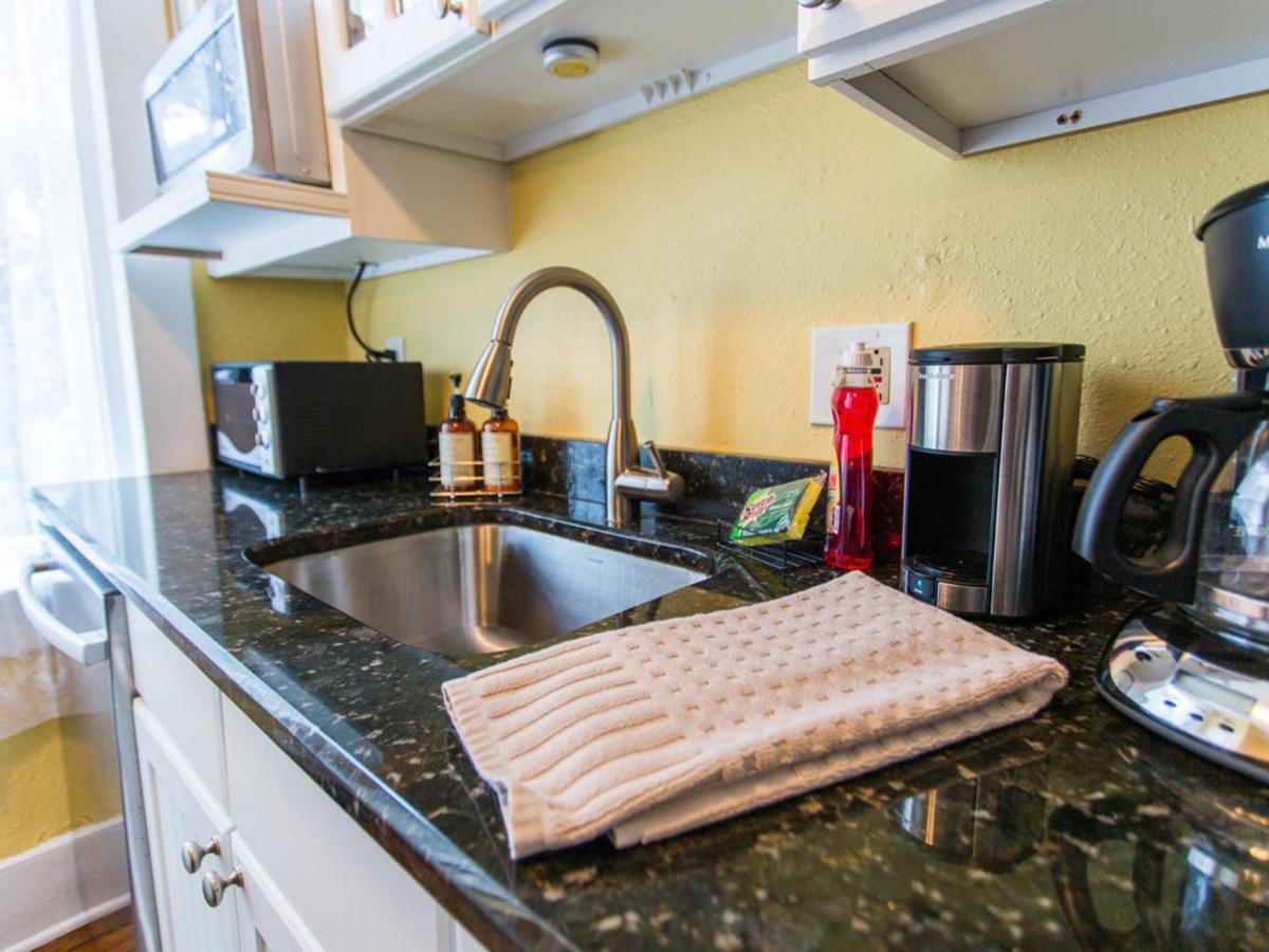 Apartamento Linda's On Lincoln Savannah